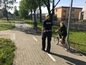 Egzamin pod okiem policjantów