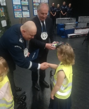 laureatka nagradzana przez Komendanta Wojewódzkiego Policji w Gdańsku